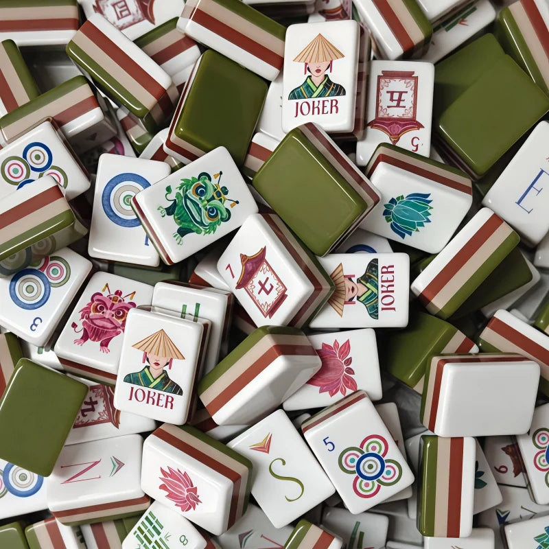 Hot New American Mahjong Set 160 Tiles 4 Layer Acrylic Engraved Luxury Mah Jongg 160 Cards Family Party Games Gift Mahjong Title (engraved mahjong set)