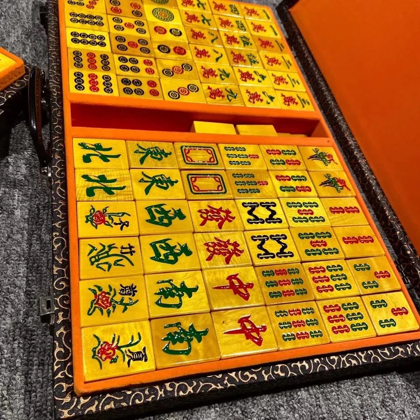 Golden Silk Nanmu Water Wave Pattern Redwood Household Mahjong Solid Wood Gift (redwood mahjong set)