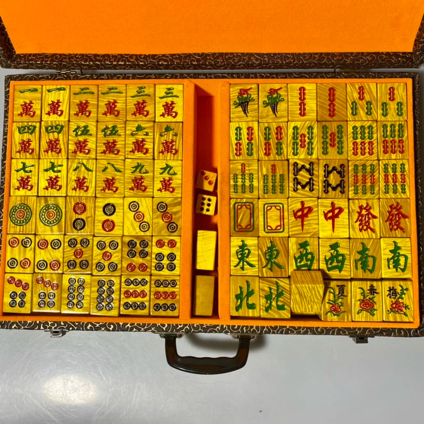Golden Silk Nanmu Water Wave Pattern Redwood Household Mahjong Solid Wood Gift (redwood mahjong set)