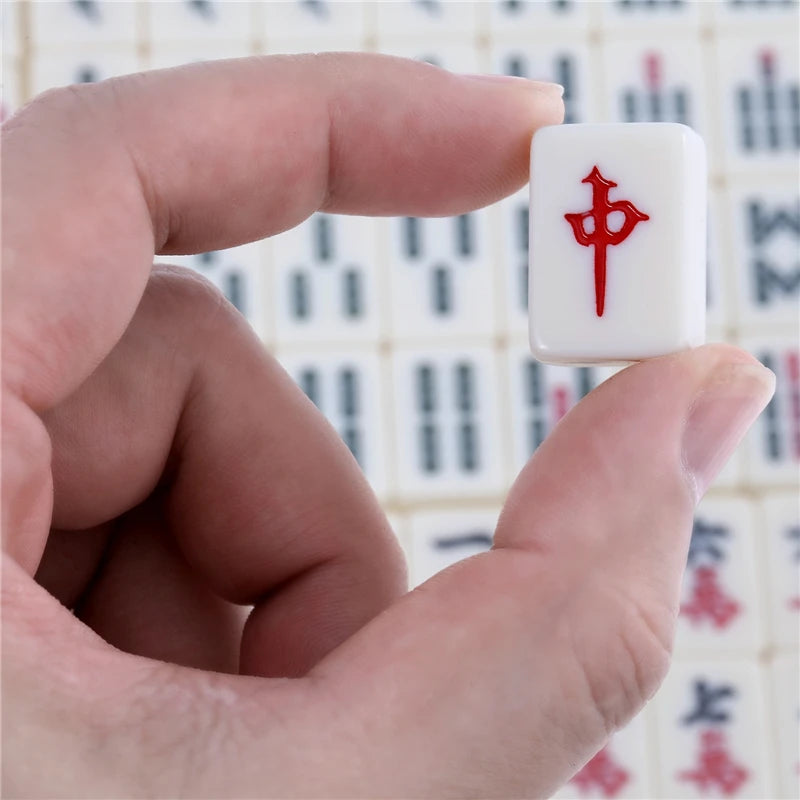 Chinese Majong Set 144PCS Mahjong Tile Set with Storage Box Classic Traditional Chinese Family Tabletop Game for Travel Party (chinese mahjong storage box set)