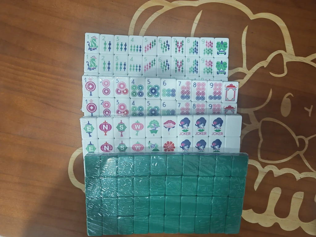 In Stock NEW American Mahjong Sets 160 Tiles Acrylic Mah Jongg 4-Layer Mahjong Portable Travel Family Party Games Surprise Gifts (portable acrylic mahjong set)
