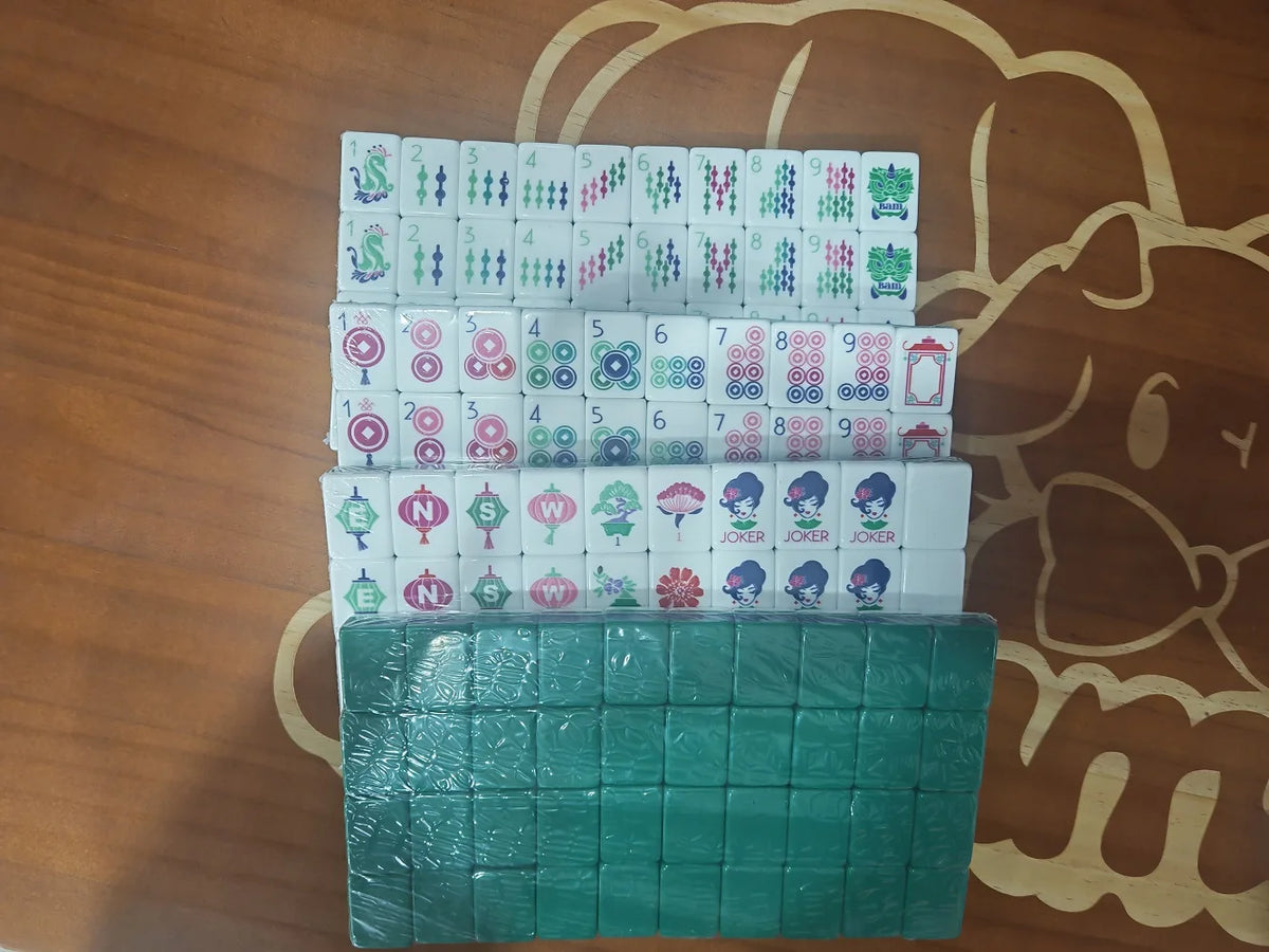 Portable Acrylic Mahjong Set, 160 Tiles