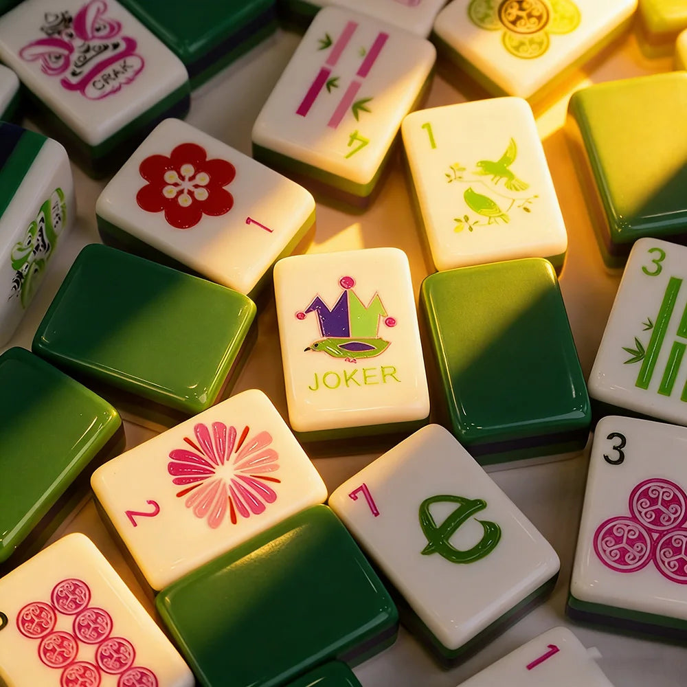 4 Layer Acrylic Mahjong Board Game Set 160pcs American Mahjong Tiles with Green Back Portable Travel Set for Adults Family Party (4 layer acrylic mahjong set)